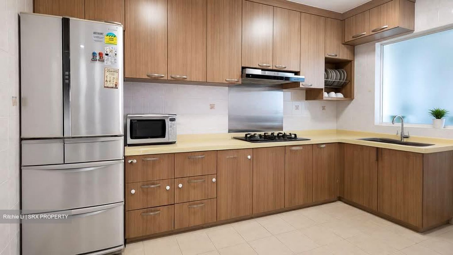 Blk 626 Jurong West Street 65 (Jurong West), HDB Executive #615317921